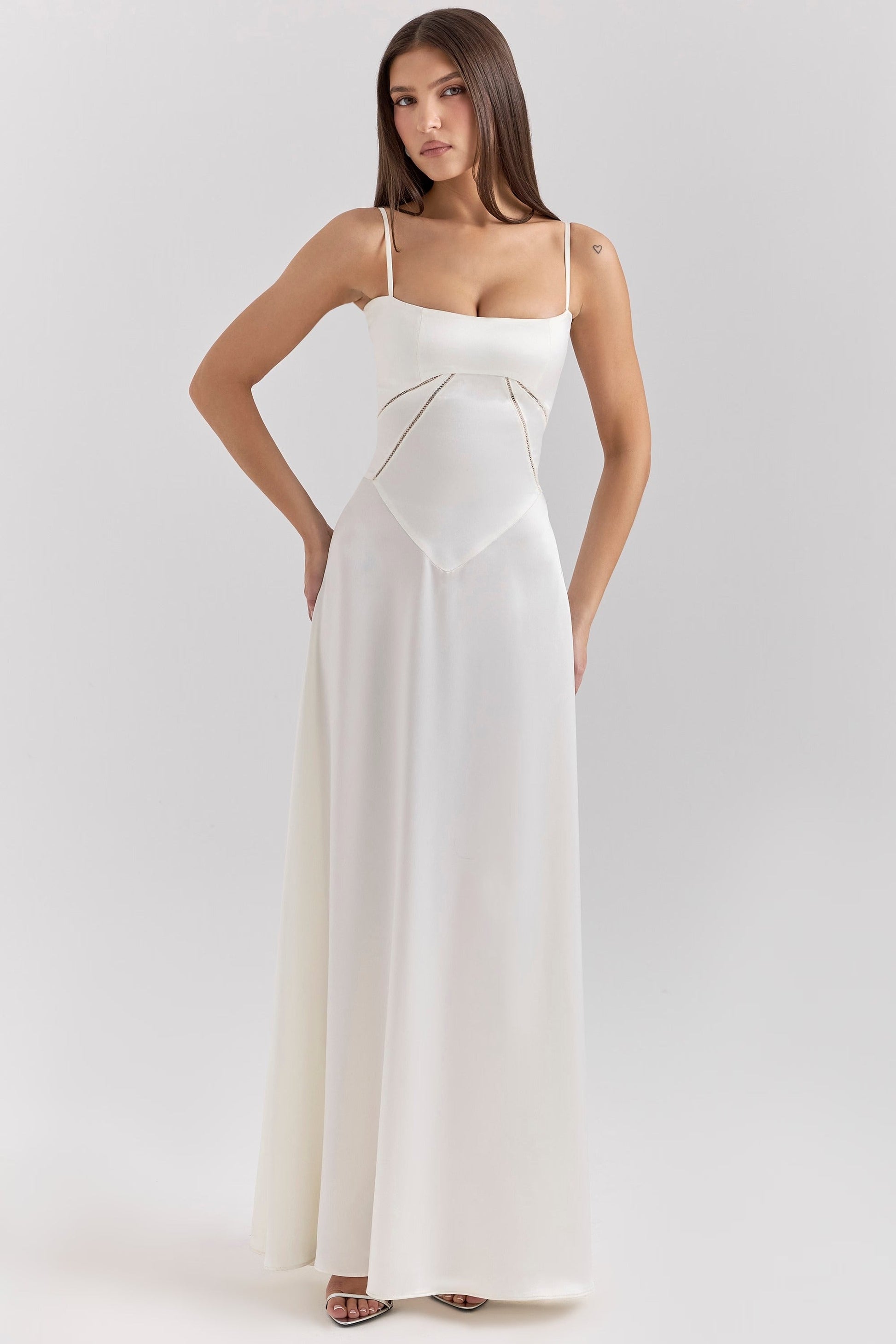 Vestido Maxi Lace Up Anabella