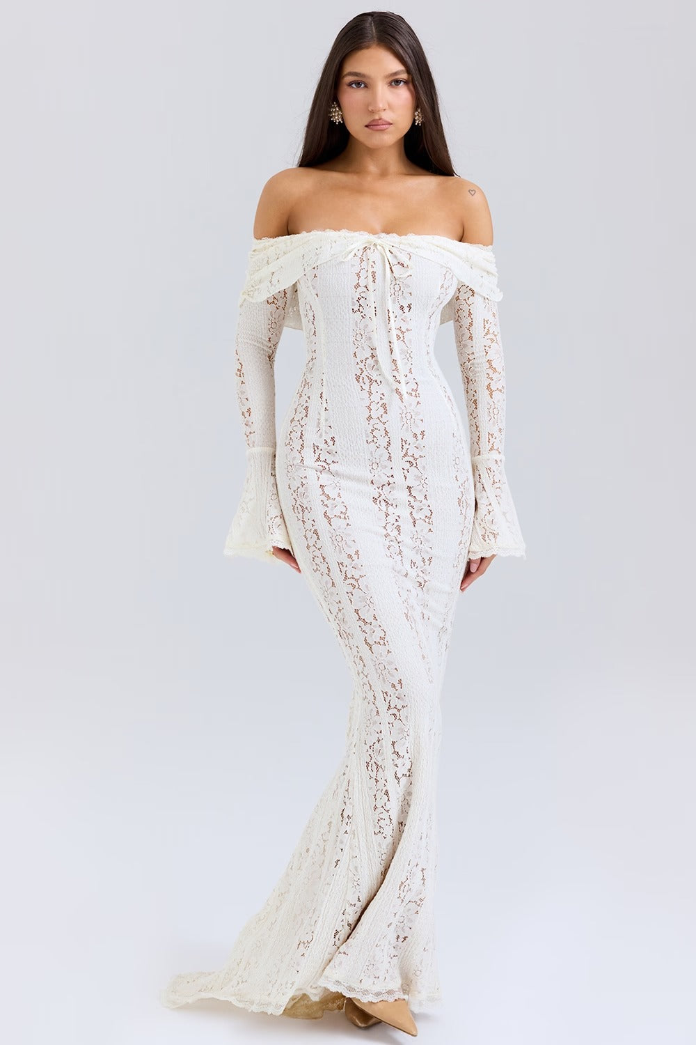 Vestido Maxi Off Shoulder Renda Floral Belle