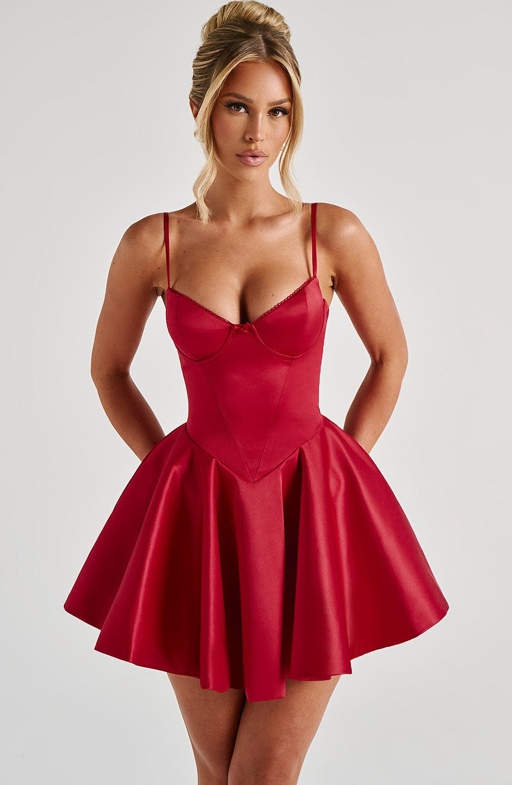 Vestido Feminino Poppy Mini